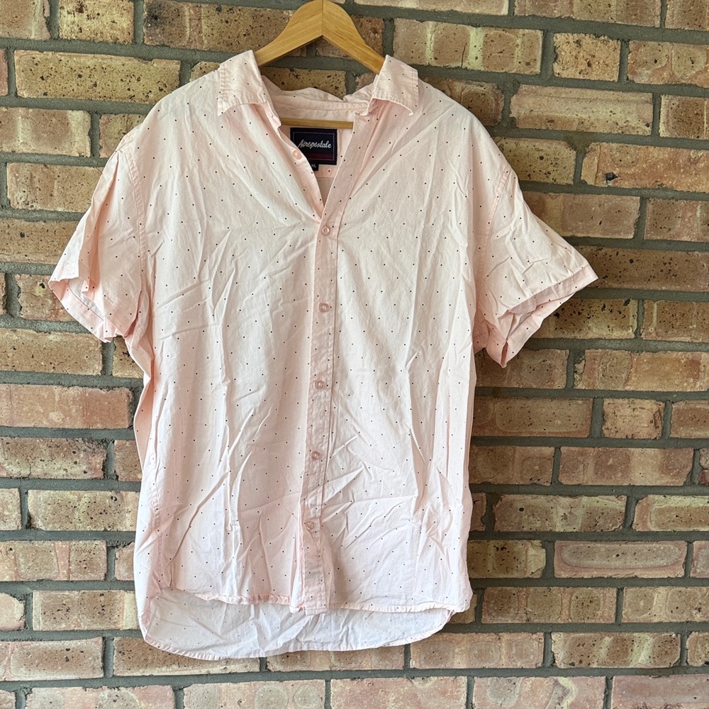 Men's Short Sleeve Button-Up Shirt